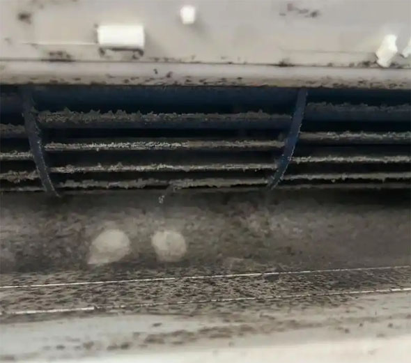 阳泉空调吹的风有股烧焦味是怎么回事